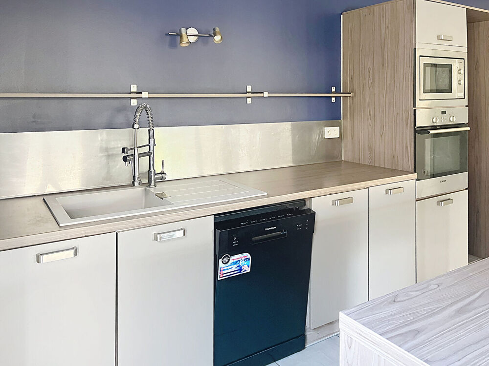 Vente Appartement Appartement Avignon 5 pièce(s) 110.08 m2  ascenseur + parking+ 2 balcons- terrasse Avignon