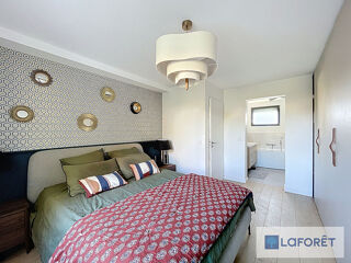  Maison à louer 7 pièces 172 m²