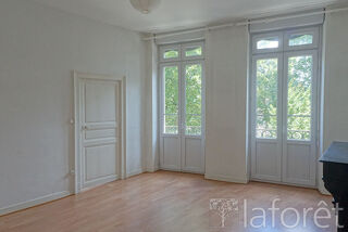  Appartement  louer 5 pices 99 m