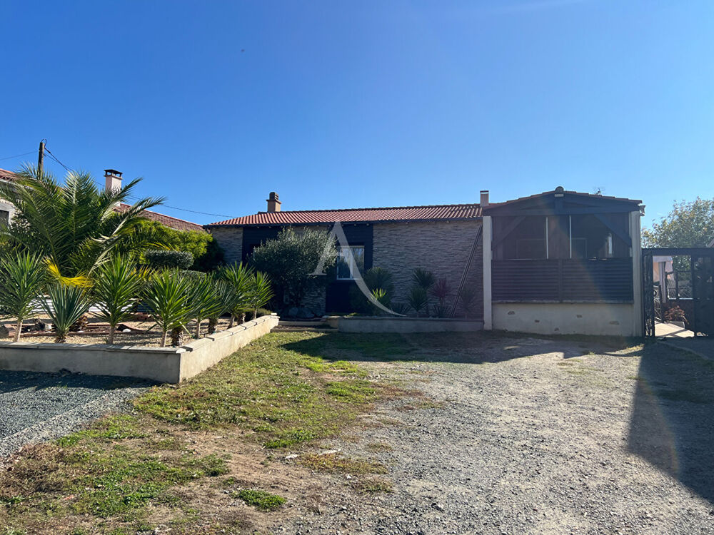 Maison Mouzeuil-saint-martin - 4 chambres - 127 m²