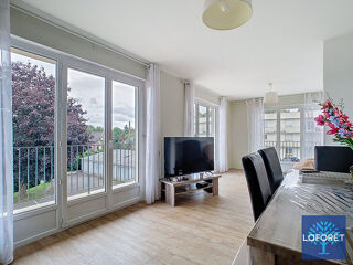  Appartement à louer 2 pièces 67 m²
