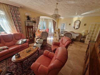  Maison  vendre 7 pices 461 m