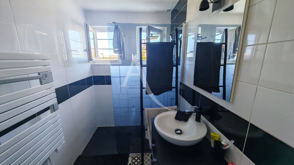 Vente Maison EN VENTE-  NEVERS - MAISON 5 CHAMBRES AVEC GARAGE Nevers