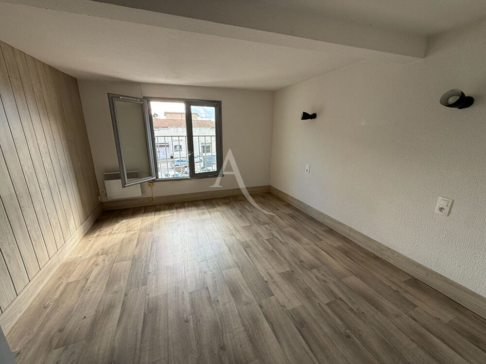 APPARTEMENT AVEC TERRASSE A CARCASSONNE