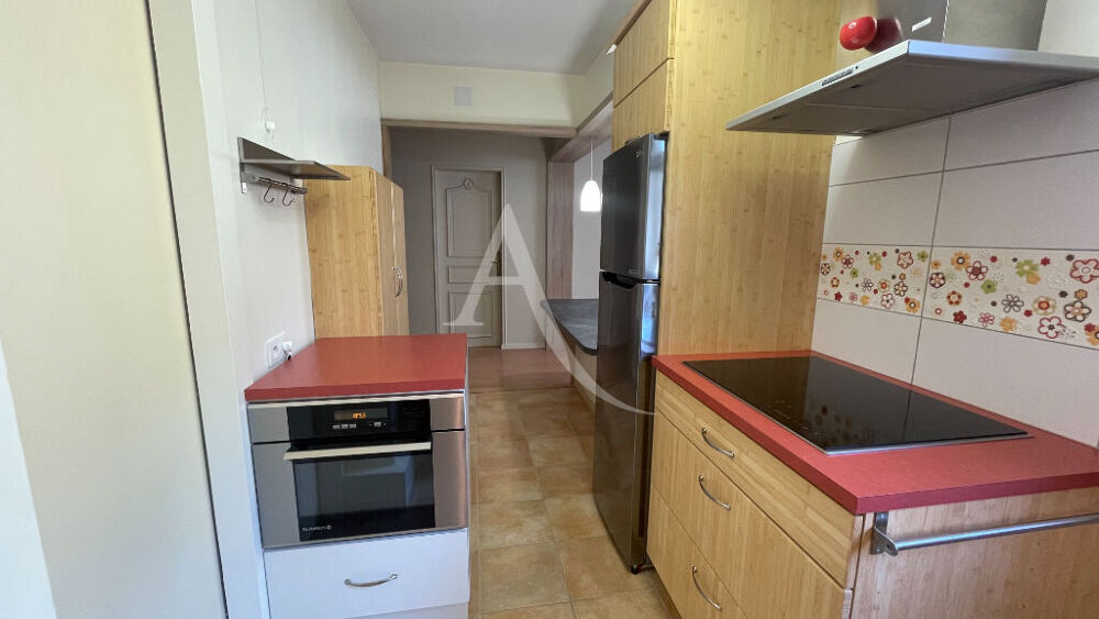 Location: Appartement Angers 2 pièces 50 m²