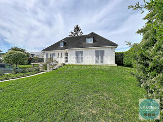 Maison 7 pièces 181 m² · à La Chaussée-Saint-Victor · 181 m² · 357 000 €