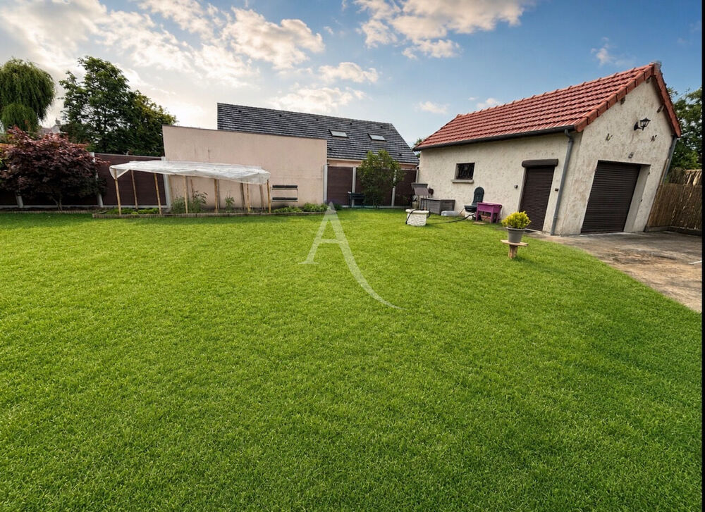 A VENDRE - FOURCHAMBAULT - MAISON DE PLAIN-PIED -GARAGE - TERRAIN