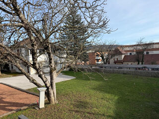  Maison � vendre 15 + pi�ces 565 m�