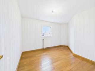  Appartement � vendre 5 pi�ces 90 m�