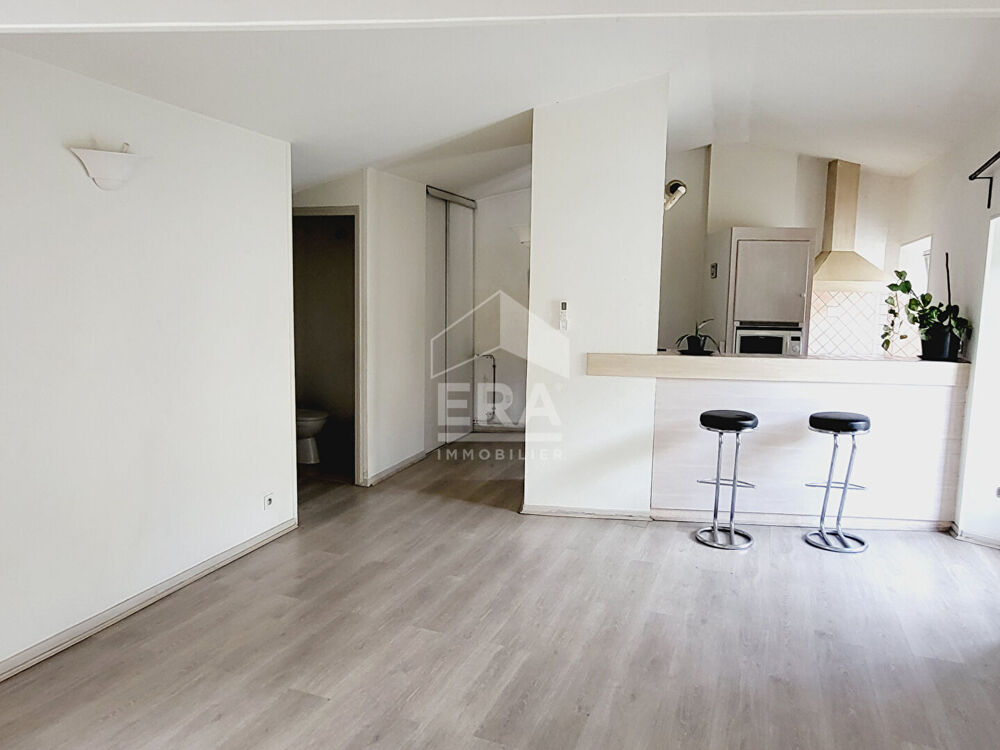 Vente Appartement Local commercial  + appartement t2 Château Arnoux idéal projet locatif Chateau arnoux st auban