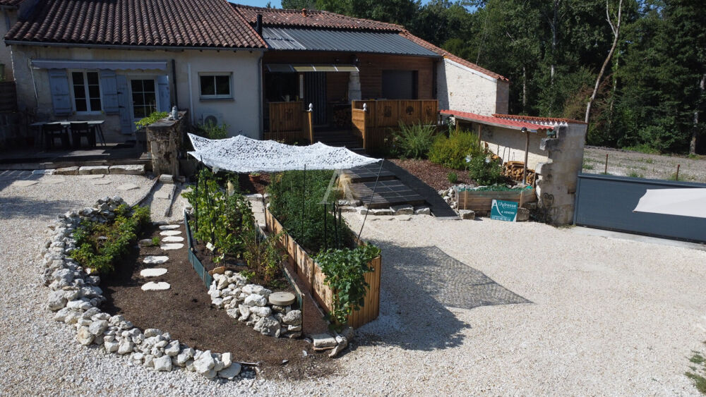 Vente Maison EXCLUSIVITÉ ! Rare à Courcoury : Maison rénovée + logement locatif indépendant sur 1900 m² arborés Courcoury