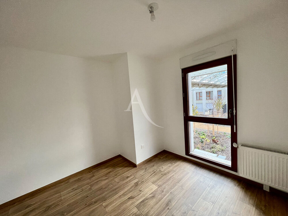 Vente Maison Duplex avec terrasse et parking, 3 pièce(s) 66.8 m2 Clermont ferrand