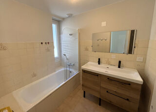 Maison à louer 5 pièces 97 m²