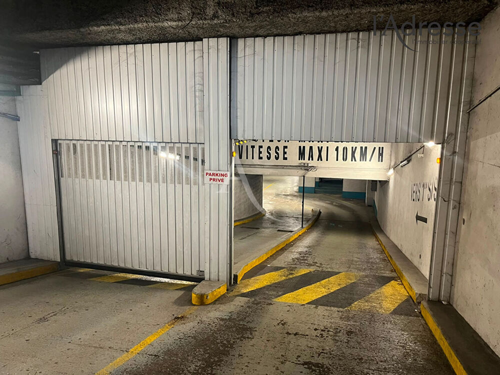 Location Parking/Garage Parking à louer/15 rue Gardenat Lapostol 92150 Suresnes Suresnes