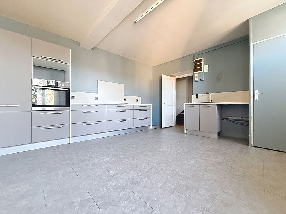 APPARTEMENT ST JEAN DE BOURNAY - T2 de 50 m2