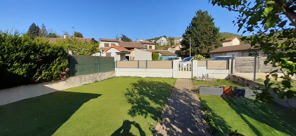 Le Chambon-Feugerolles (42500) , Pavillon 4 chambres avec jardin, véranda et panneaux photovoltaïques
