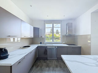  Maison  vendre 8 pices 217 m