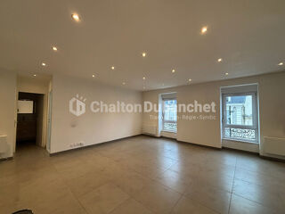 Location Appartement LE COTEAU - Appartement de 68 m² Le coteau