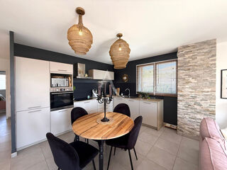  Appartement  vendre 4 pices 74 m