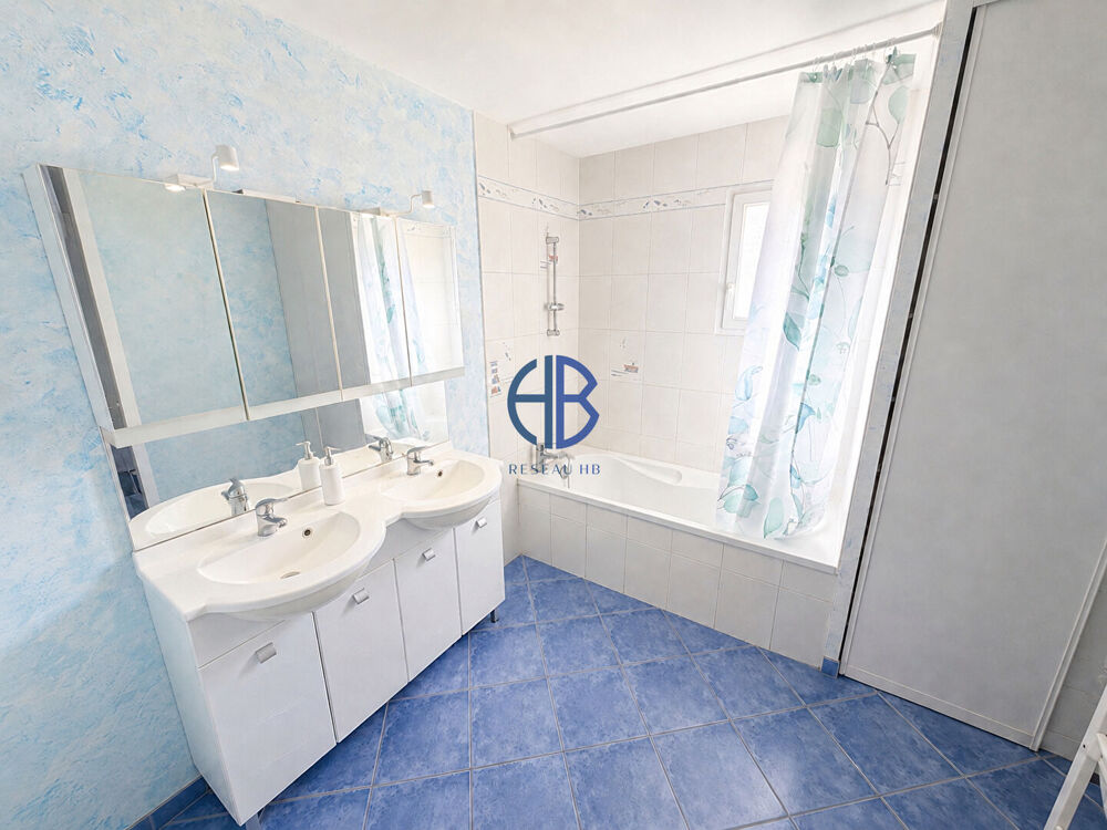 Vente Maison Maison plain pied 4 chambres 112 m2 avec garage Salagnon