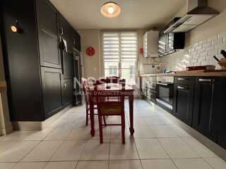  Appartement � vendre 5 pi�ces 123 m�