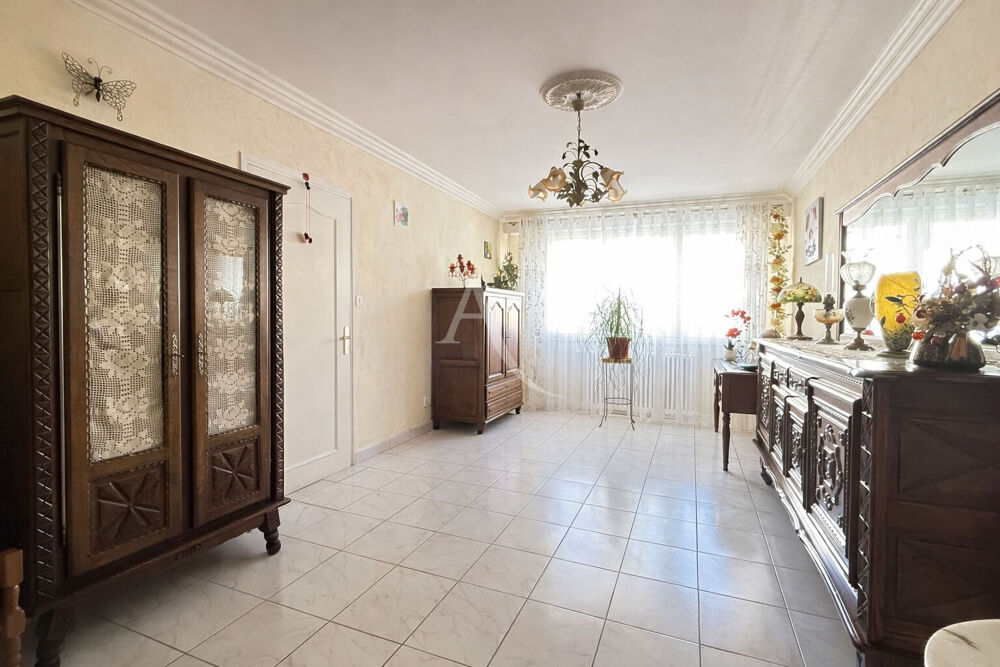 NESMY MAISON A VENDRE