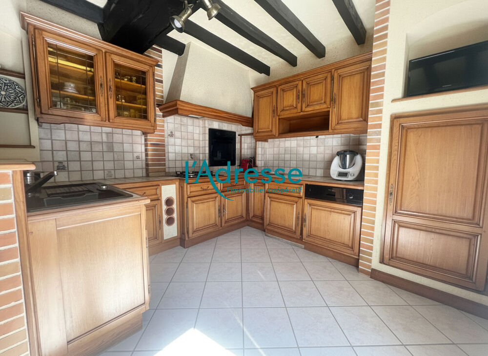 Vente Maison Maison familiale de 235 m² avec terrain arboré de 5 200 m² Erbray