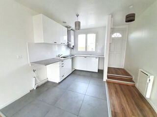  Appartement à louer 1 pièce 39 m²