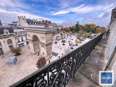  Appartement � louer 4 pi�ces 105 m�