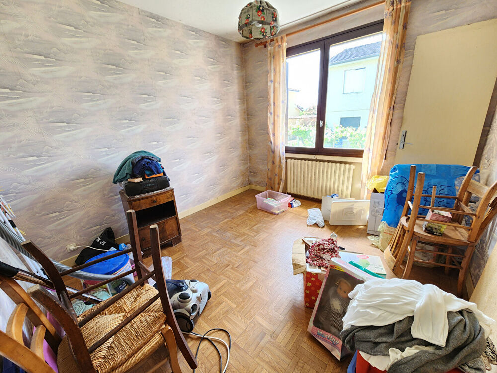 Maison Sury Le Comtal 4 pièce(s) 84 m2