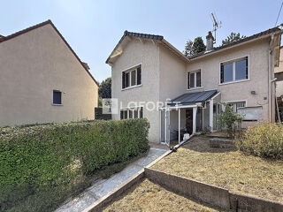  Maison à louer 4 pièces 122 m²