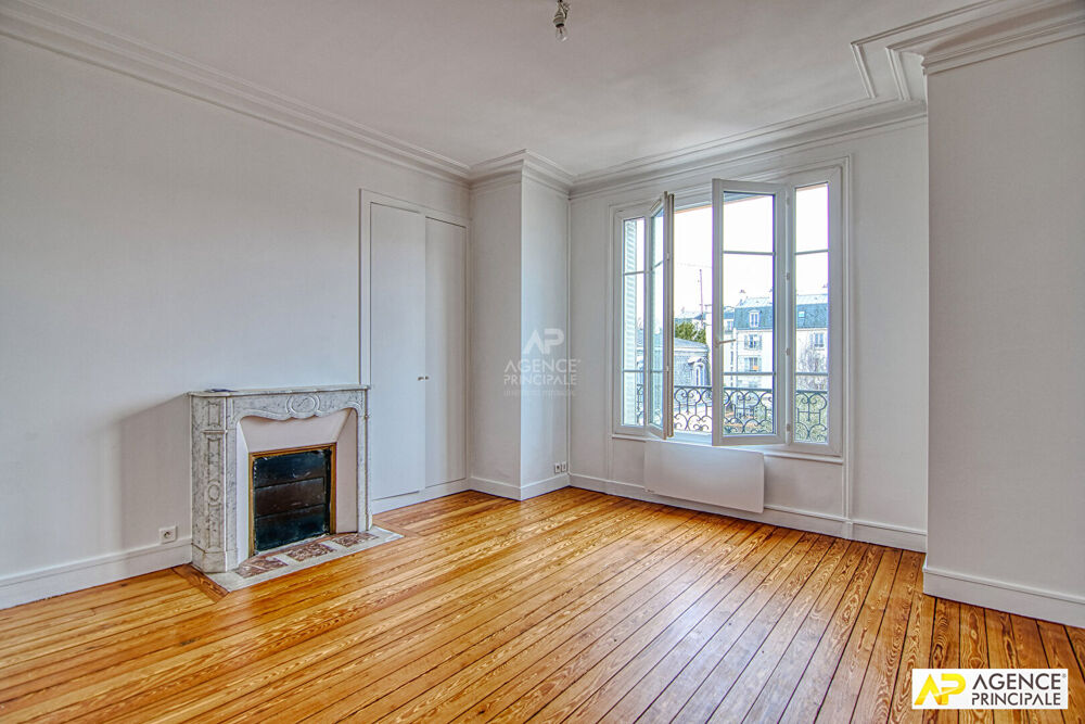 Vente Appartement Versailles Notre-Dame Les Prés Appartement 3 pièces  69 m²  situé au 3éme étage avec cave Versailles