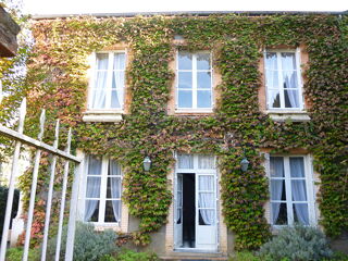 Maison  louer 7 pices 203 m