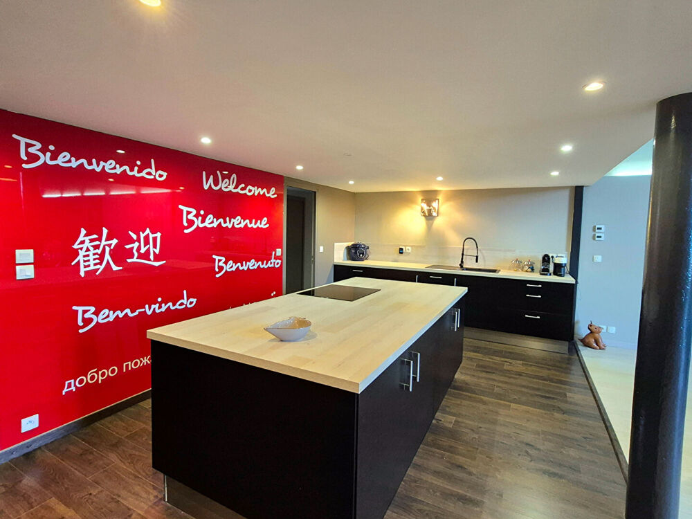 Vente Appartement LOFT CONTEMPORAIN ET COSY 158 m² Tourcoing