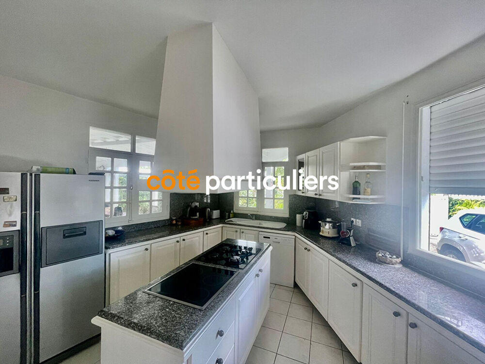 � vendre  Maison Baie-Mahault (97122)