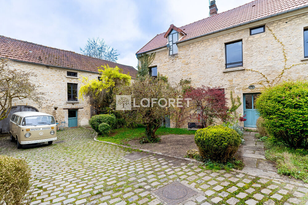 Bâtisse de caractère 7 pièce(s) 231,59 m2
