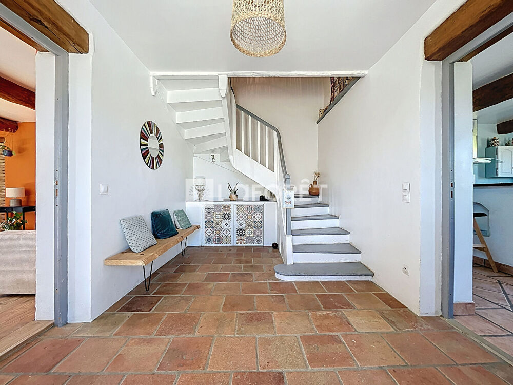 Maison de caractère 5 pièce(s) 198 m2 avec piscine et garage !