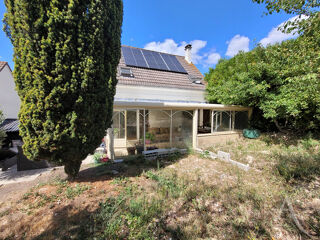 Vente Maison Maison Mantes La Ville de 3 chambres 104 m² et 513m² de terrain Mantes la ville