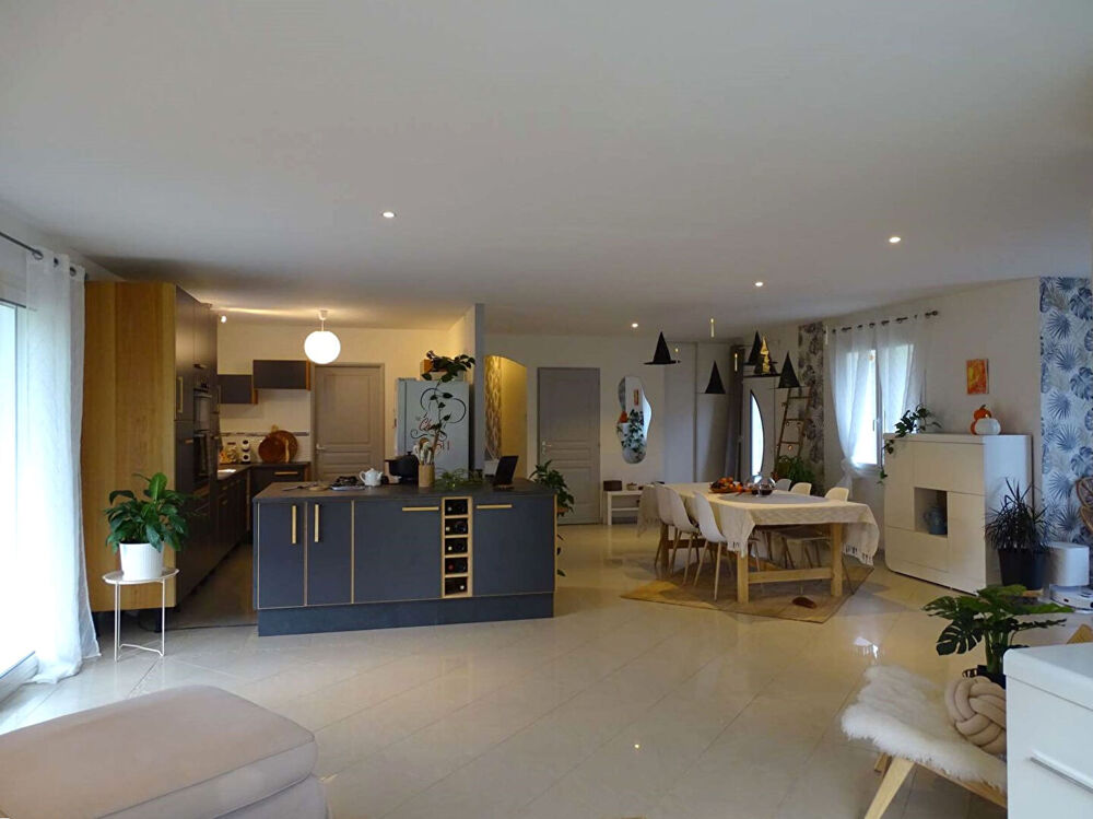 Maison Saint Medard De Mussidan 5 pièce(s) 131 m2