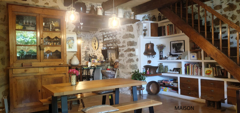 Vente Maison Ensemble de charme avec gîte. Lunac