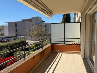  Appartement � vendre 3 pi�ces 77 m�