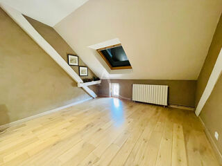  Maison à vendre 11 pièces 294 m²