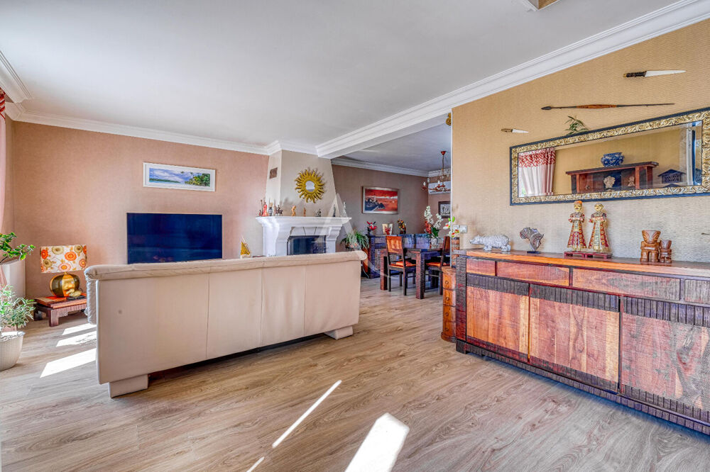 Vente Maison Maison individuelle avec sous-sol total, jardin intimiste de 2 412 m2 et suite parentale au RDC Esbly