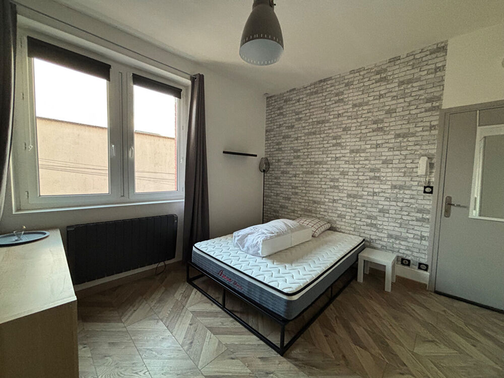 Location Appartement Appartement Chalons-en-champagne  1 pièce(s)  21.10 m² Chalons en champagne