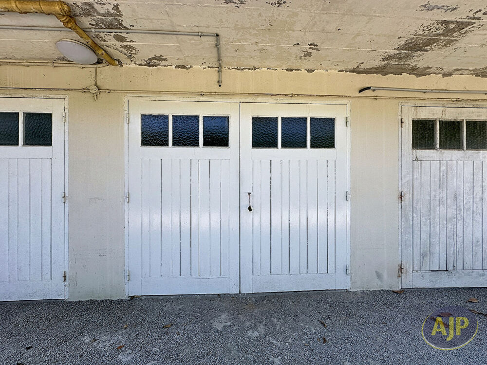 Location Parking/Garage Garage  Fermé - 74, rue du Général BUAT -Nantes Nantes