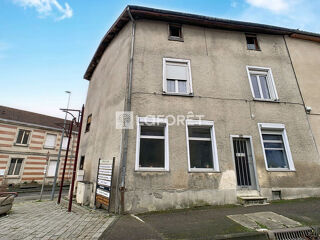  Immeuble à vendre 8 pièces 238 m²