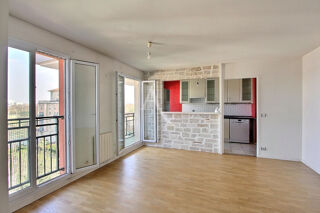  Appartement  vendre 4 pices 79 m