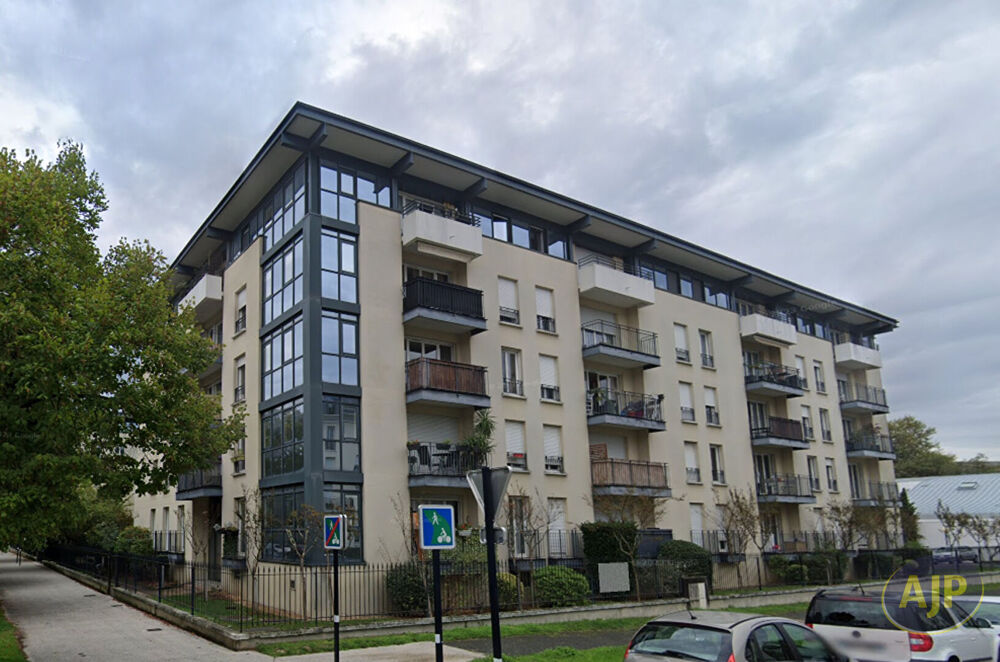 Vente Appartement Appartement Bordeaux 3 pièce(s) 69.79 m2 Bordeaux