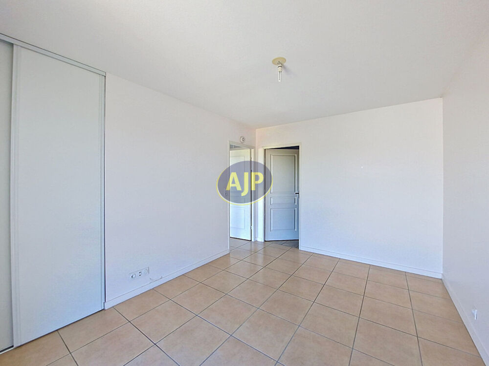 Vente Appartement A vendre appartement T2 41m² secteur Chemin long - Proche commerces et transports Merignac
