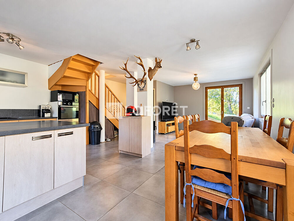 Vente Maison Maison familiale, 3 chambres, au calme, à deux pas du lac de La Thuile La thuile